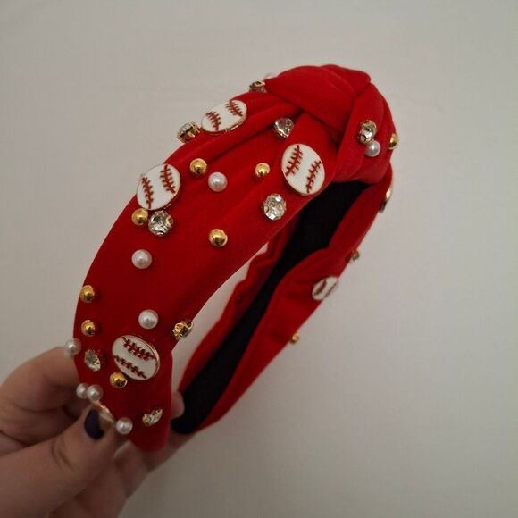 Red Knot Embellished Baseball Pearls Headband - Picture 4 of 6